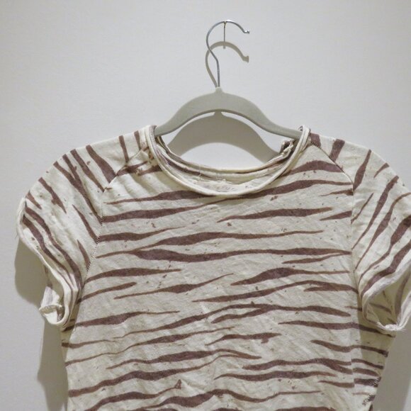 FREE PEOPLE WE THE FREE Be My Baby Tee in Zebra Print Cropped Y2K Casual Small - Picture 4 of 14